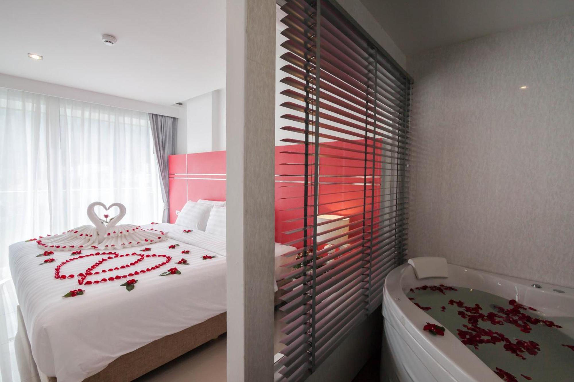 Patong Diamond Hotel Ngoại thất bức ảnh